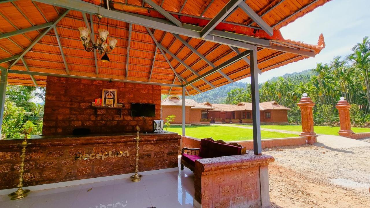 Parampara Resort By Malnadstays Kalasa Экстерьер фото