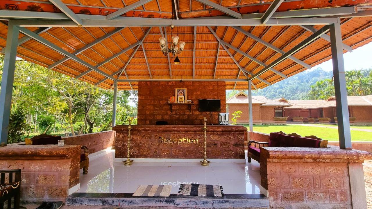 Parampara Resort By Malnadstays Kalasa Экстерьер фото